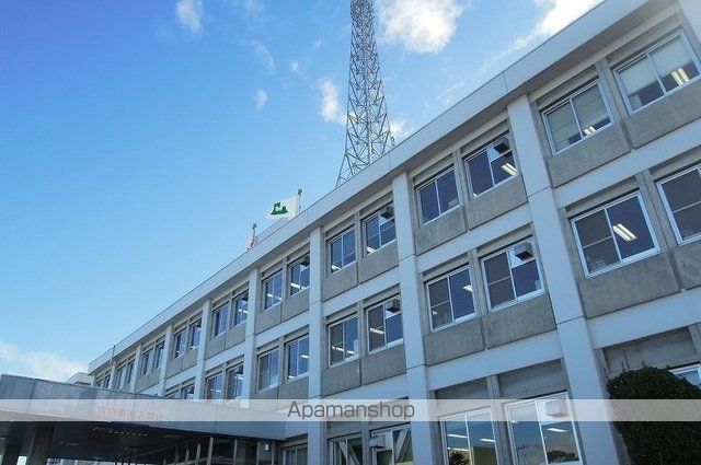 役所　八戸合同庁舎（役所）まで950m