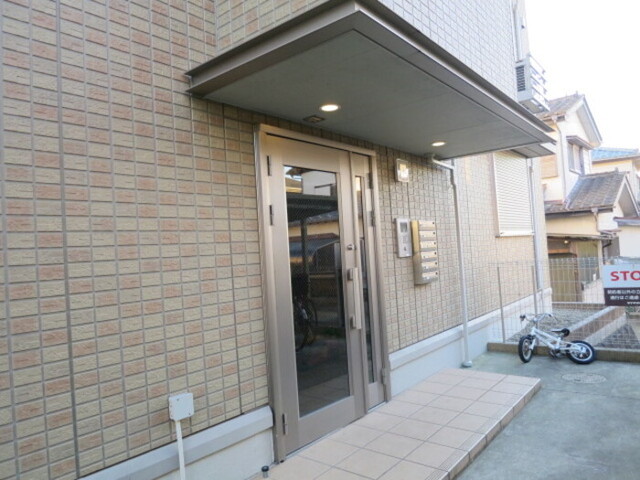 エントランス　エントランス