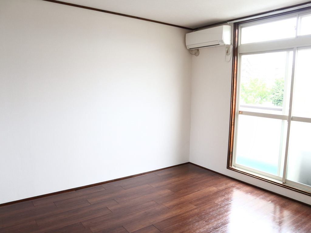 その他設備　エアコン付き