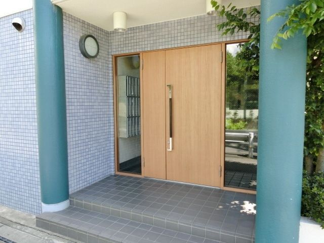 エントランス　★綺麗なエントランスですよ★