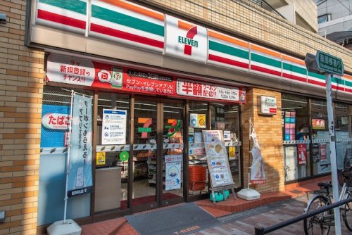 コンビニ　セブンイレブン 中野上高田店（コンビニ）まで443m