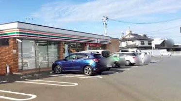 コンビニ　セブンイレブン倉敷川入店（コンビニ）まで641m