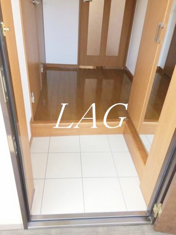 玄関　玄関です。