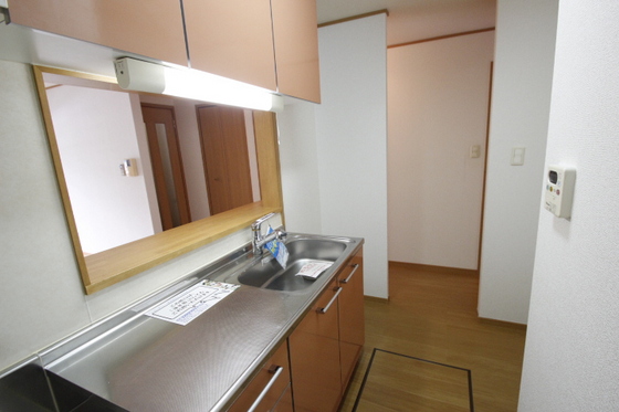 キッチン　※別部屋の写真です
