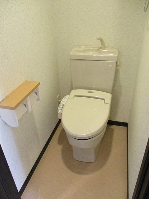 トイレ　前回募集時の写真です。