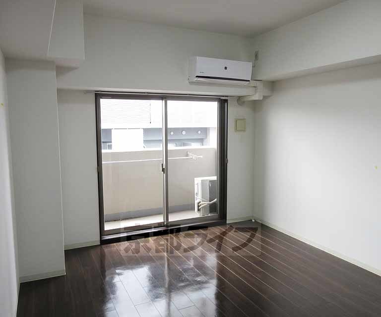 居室・リビング　とってもキレイなお部屋です・