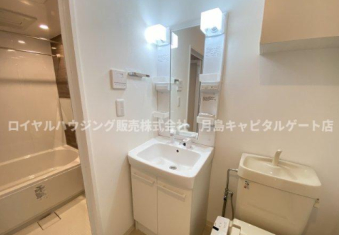 洗面設備　※別部屋同間取参照