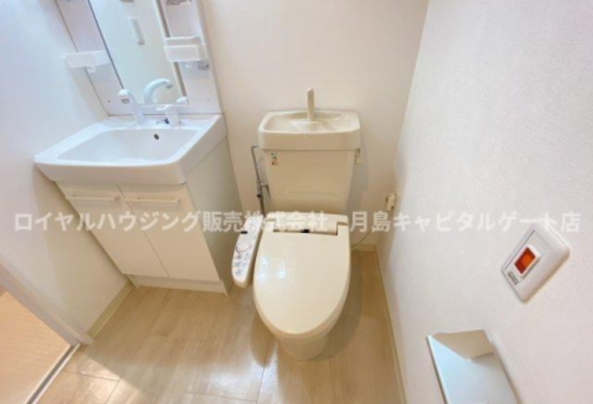 トイレ　※別部屋参照写真
