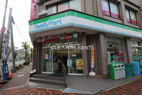 コンビニ　ファミリーマート 白河二丁目店（コンビニ）まで208m