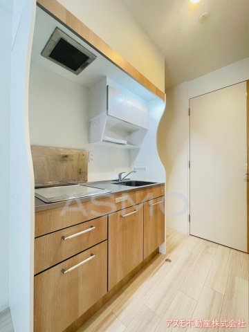 キッチン　同マンション別部屋　参考写真