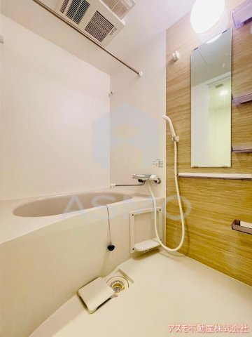 バス・シャワールーム　同マンション別部屋　参考写真