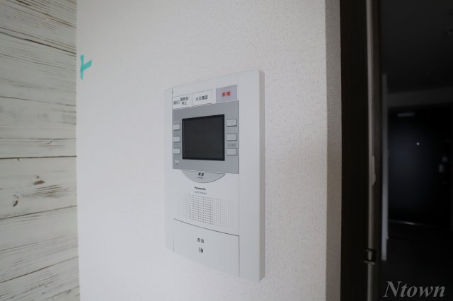 セキュリティ　モニター付きインターホンです