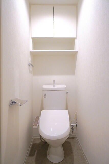 トイレ　写真は同タイプ住居です。