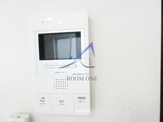 セキュリティ　モニター付きインターホンです。