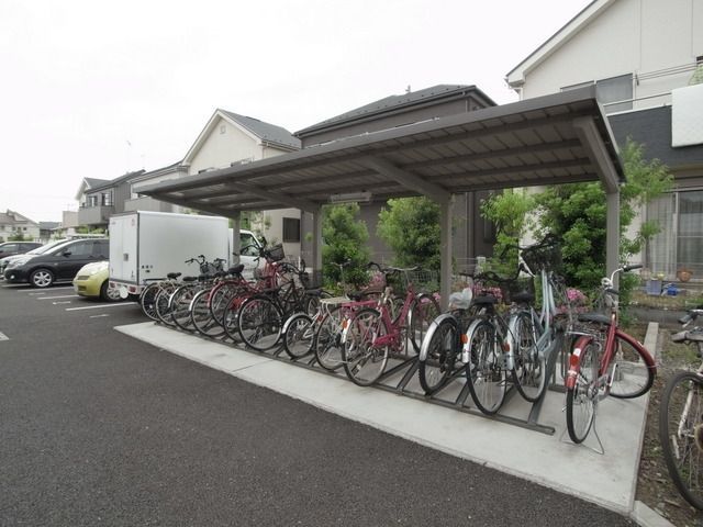 その他共有部分　♪屋根付駐輪場♪