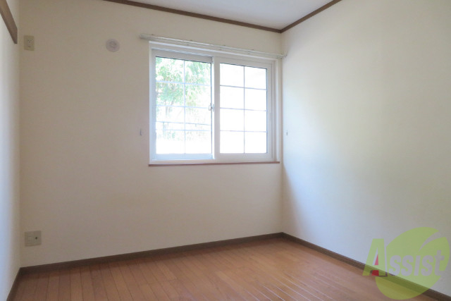 その他部屋・スペース　こちらの洋室は、寝室にいかがでしょうか？