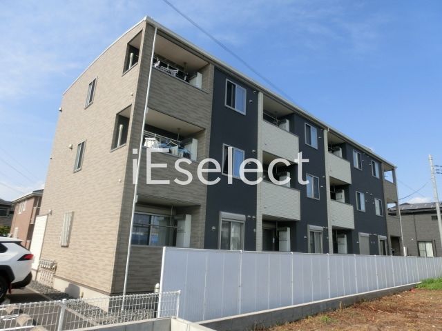 建物外観　2年毎の更新料が不要で経済的です