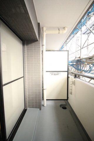 バルコニー　（別タイプ参考写真）プリマベーラ王子　北区王子2