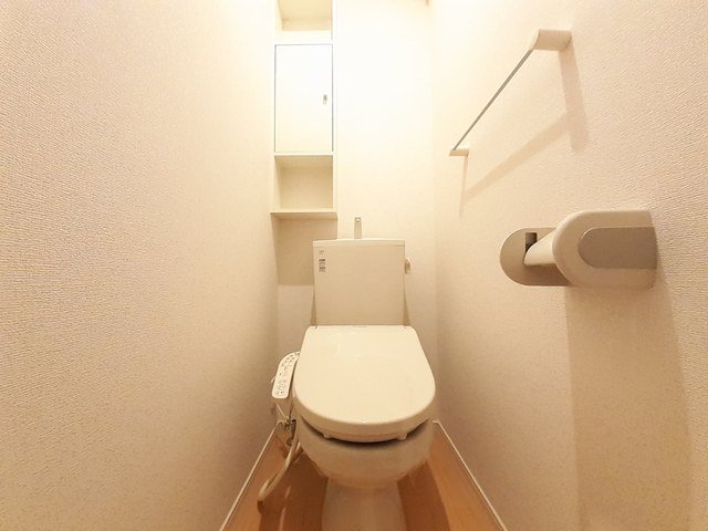 トイレ　コンパクトで使いやすいトイレです