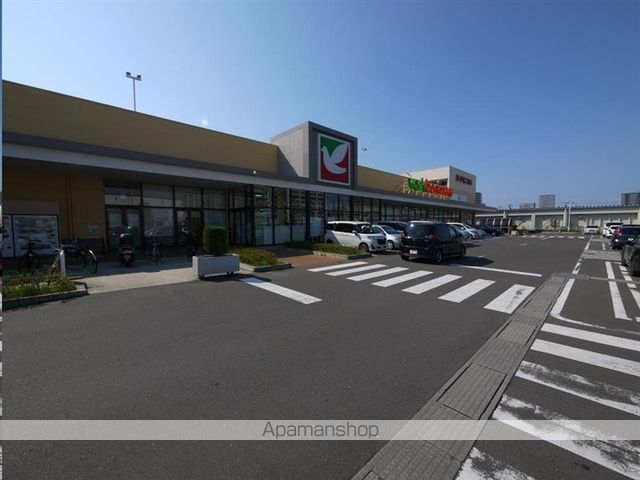 スーパー　ＣＯＯＰ　ＭＩＹＡＧＩ太子堂店（スーパー）まで468m