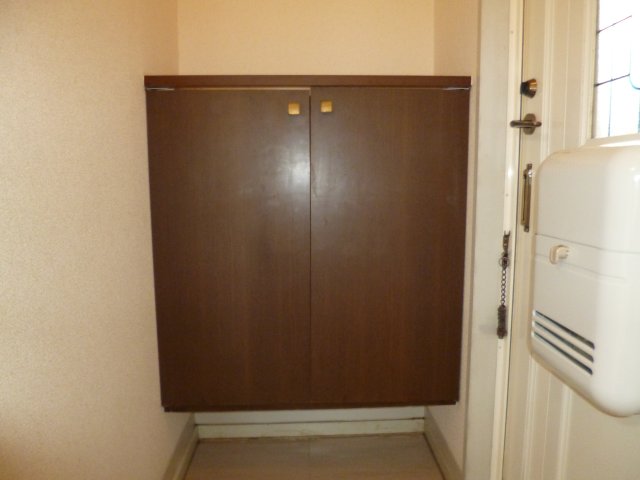 玄関　シューズボックス