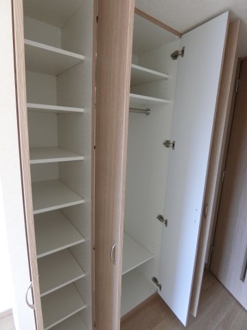 収納　他のお部屋の参考写真となります。