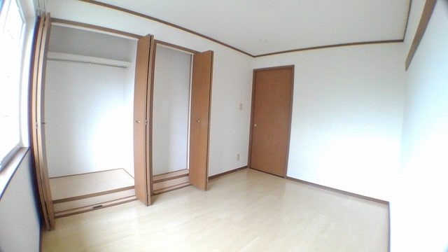 収納　※別号室の写真です