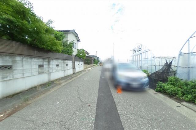その他　前面道路（その他）まで0m