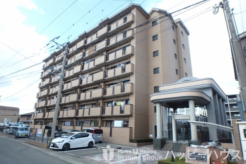 建物外観　日当り良好・人気のカウンターキッチン！