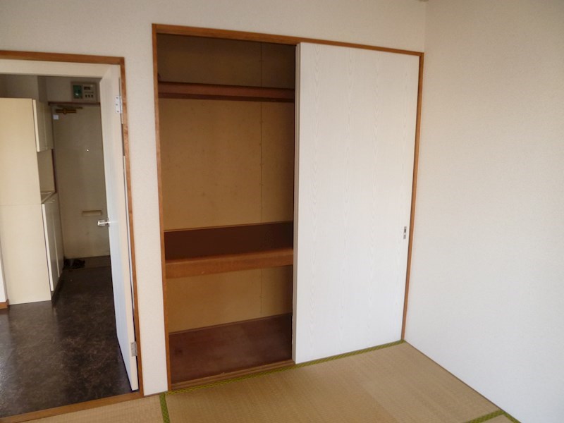 収納　※他号室の参考写真となります。