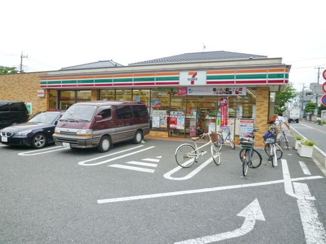 コンビニ　セブンイレブン北烏山８丁目店（コンビニ）まで272m
