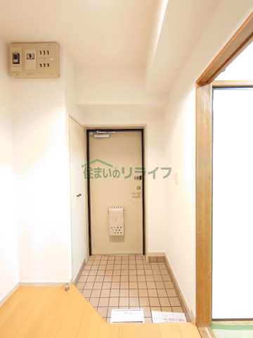 玄関　M・Iビル