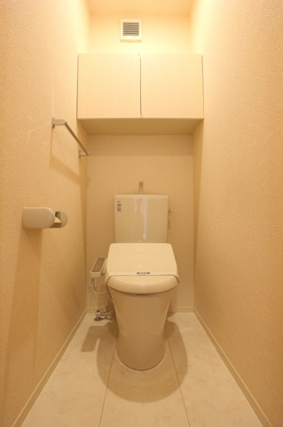トイレ　落ち着いた色調のトイレです(参考写真です)