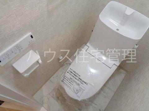 トイレ　シャワー付トイレ