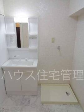 洗面設備　洗髪洗面化粧台