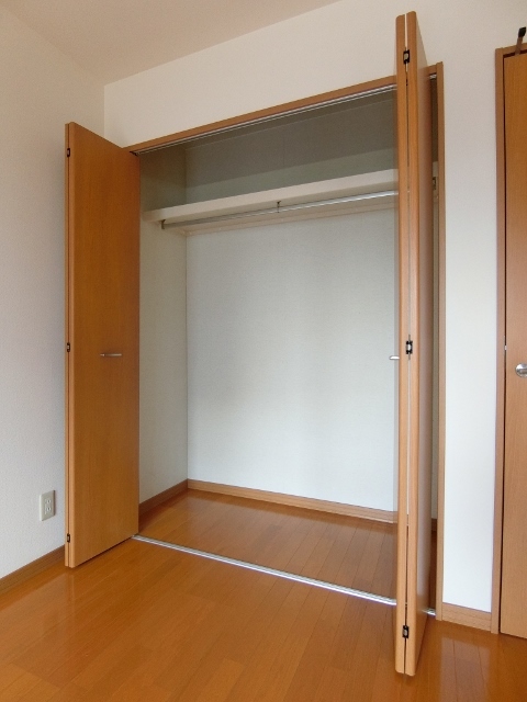 収納　図面と現状に相違がある場合には現状を優先