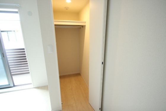 収納　※別部屋の写真です