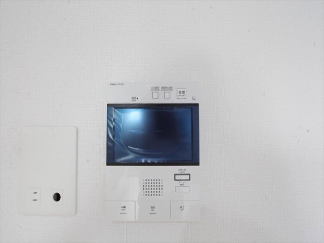 セキュリティ　TVモニター付インターホン完備