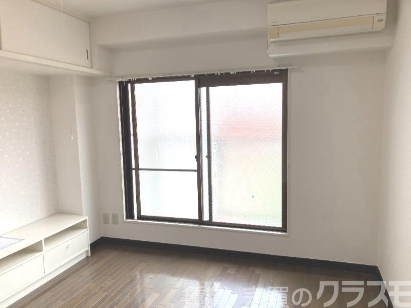居室・リビング　明るいお部屋です♪