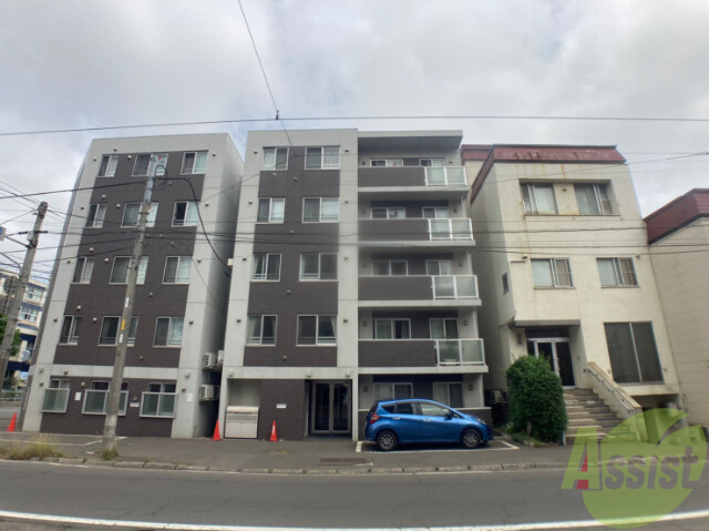 建物外観　札幌市中央区南１７西「ＴＳＵＢＡＫＩＳＱＵＡＲＥ静修学園前」