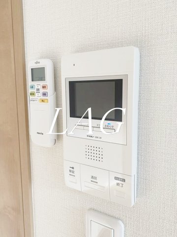 セキュリティ　モニター付きインターホンです。