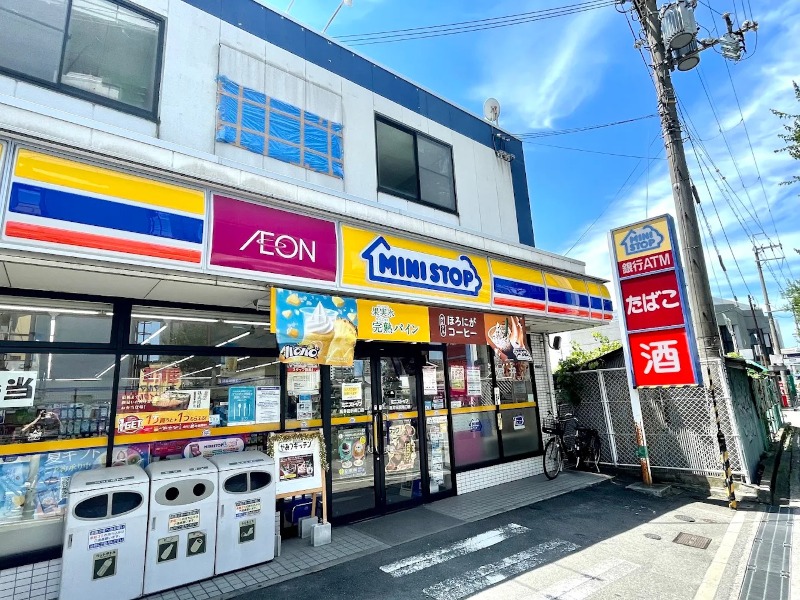 コンビニ　ミニストップ高井田駅南口店（コンビニ）まで232m