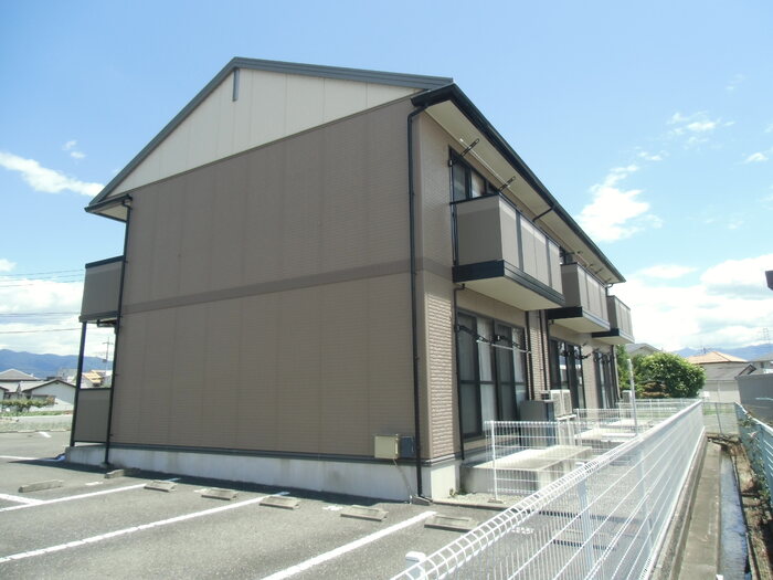 建物外観　『久持良ハイツ』