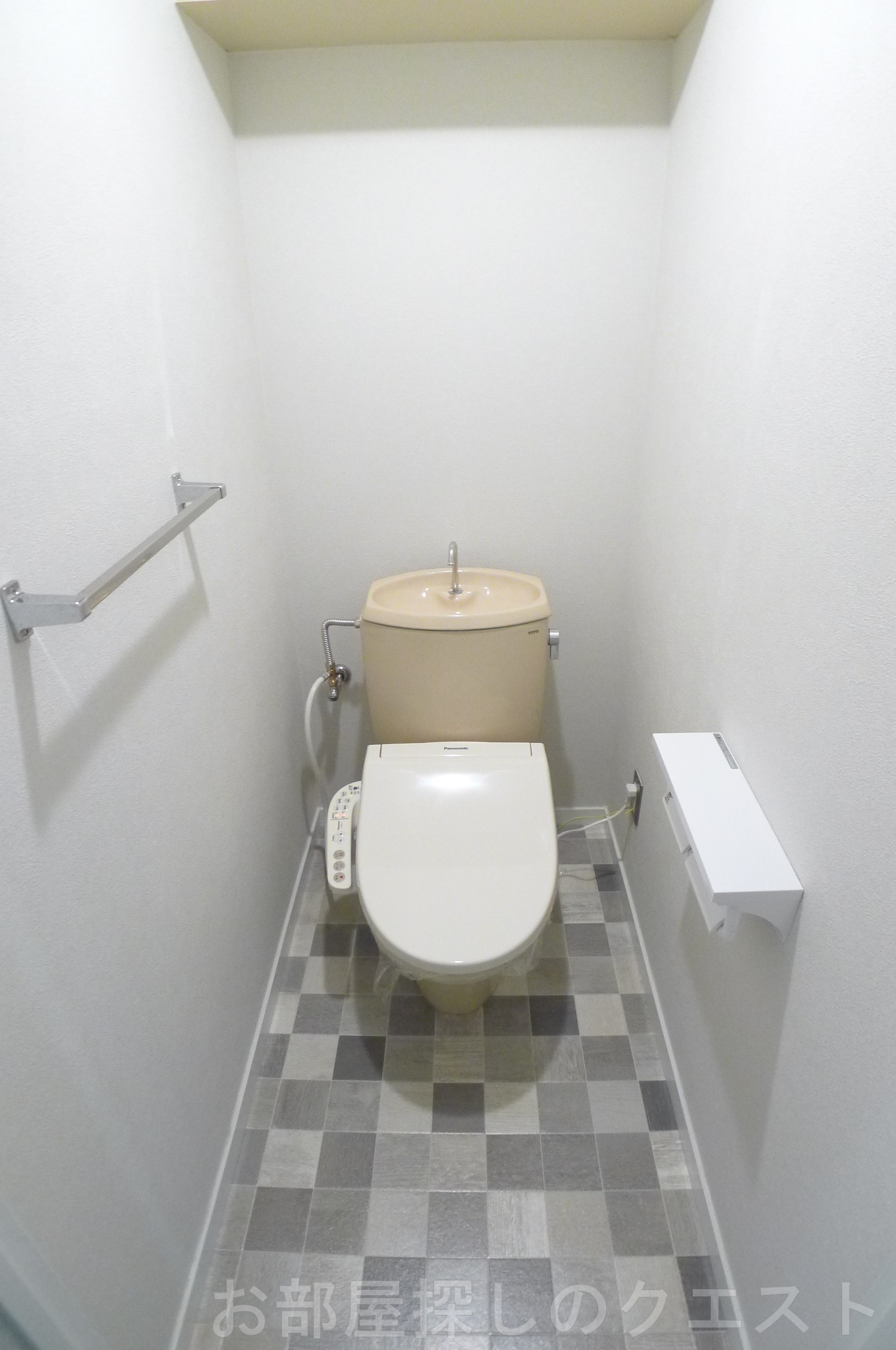 トイレ　(写真は同物件イメージ）