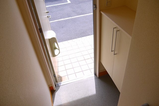 玄関　毎日通る玄関はこちらです