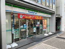 コンビニ　ファミリーマート天満二丁目店（コンビニ）まで261m