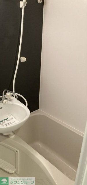バス・シャワールーム　洗面