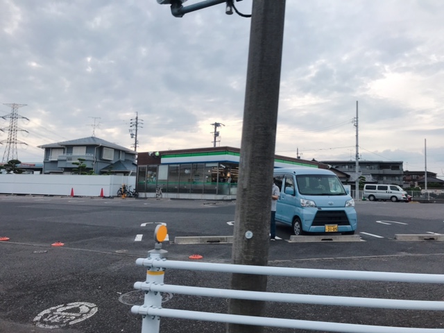 コンビニ　ファミリーマート 春日井大留店（コンビニ）まで289m