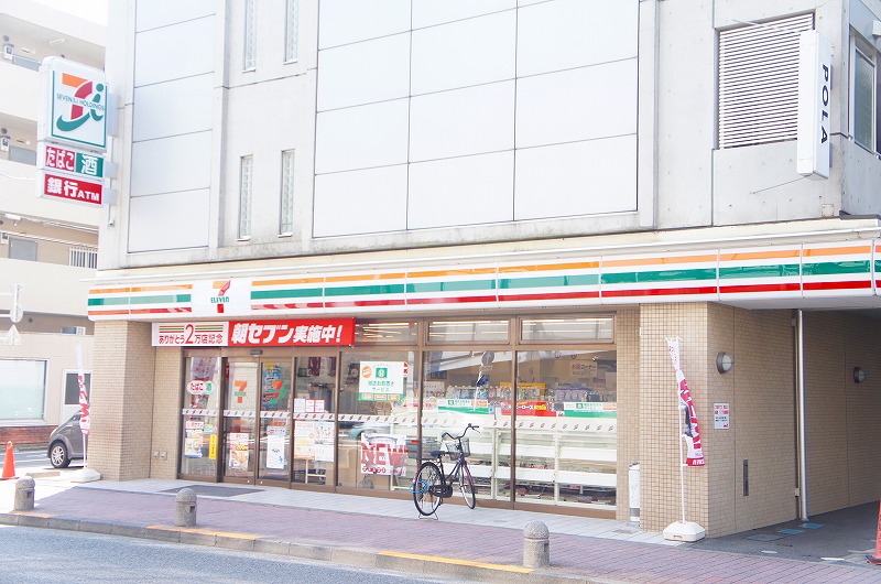 コンビニ　セブンイレブン 町田中町2丁目店（コンビニ）まで842m
