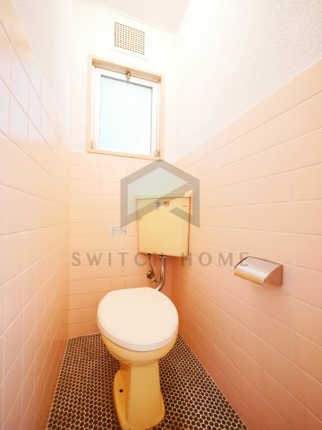 トイレ　清潔感のあるトイレです